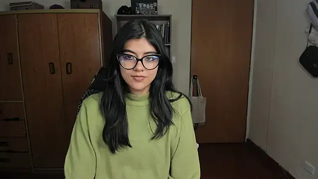 valerie  skyy online show from 18, 12, 2024