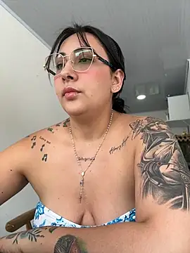 my-kitty online show from 17, 6, 2026