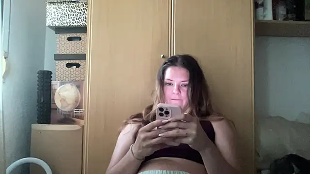 Snapshot of missykat chatting on 8, 5, 2026 missykat online show from 8, 5, 2026