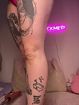 Mona-Peaches online show from 14, 2, 2026