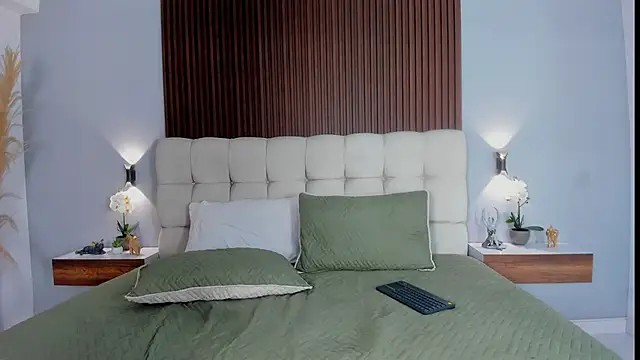 sofi potter  online show from 18, 2, 2026