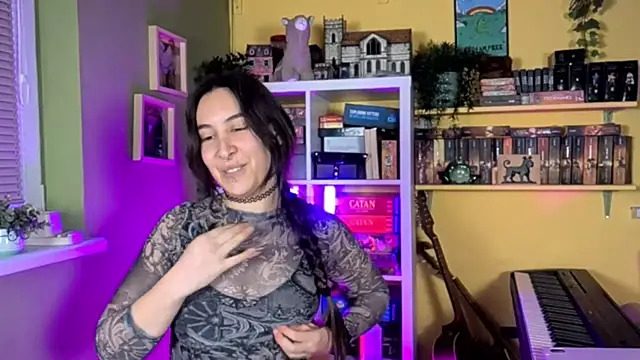 LelianaHazel online show from 13, 1, 2026