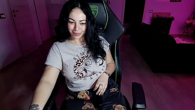 Snapshot of Chloe_Ricci chatting on 21, 3, 2025 Chloe Ricci online show from 21, 3, 2025