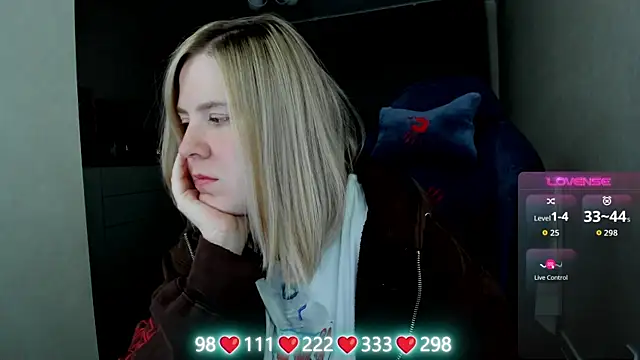 Olivia Munk online show from 21, 4, 2026