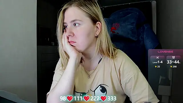 Snapshot of Olivia_Munk chatting on 14, 6, 2026 Olivia Munk online show from 14, 6, 2026