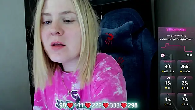 Olivia Munk online show from 15, 4, 2026