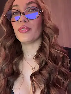 Snapshot of MichelleFerry_ chatting on 16, 3, 2025 MichelleFerry  online show from 16, 3, 2025
