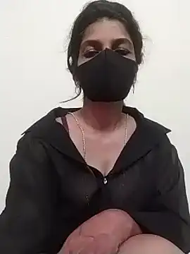 Snapshot of Shuttii_25 chatting on 3, 12, 2024 Shuttii 25 online show from 3, 12, 2024