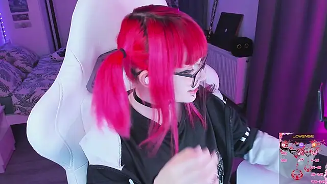 Yumi Youkai online show from 27, 10, 2025