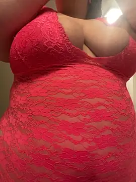 Snapshot of bbwredhead chatting on 11, 9, 2025 bbwredhead online show from 11, 9, 2025