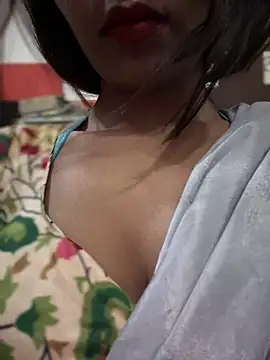 Snapshot of PARI_Hun chatting on 27, 12, 2024 PARI Hun online show from 27, 12, 2024