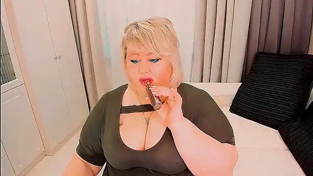 BIGTITSBBW online show from 1, 3, 2026