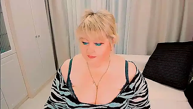 BIGTITSBBW online show from 10, 4, 2026