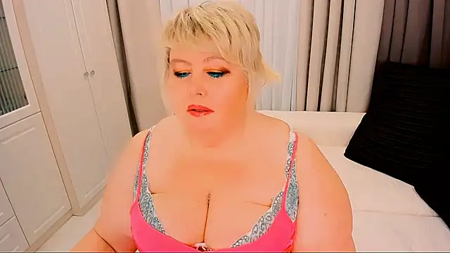 BIGTITSBBW online show from 17, 12, 2025