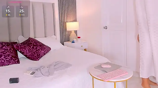 Snapshot of NOVACY-SANTOS chatting on 9, 11, 2025 NOVACY-SANTOS online show from 9, 11, 2025