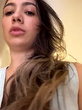 Snapshot of AnnaCastillo_ chatting on 16, 11, 2025 AnnaCastillo online show from 16, 11, 2025