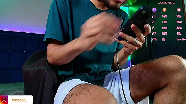 kuzzcoo online show from 1, 12, 2025