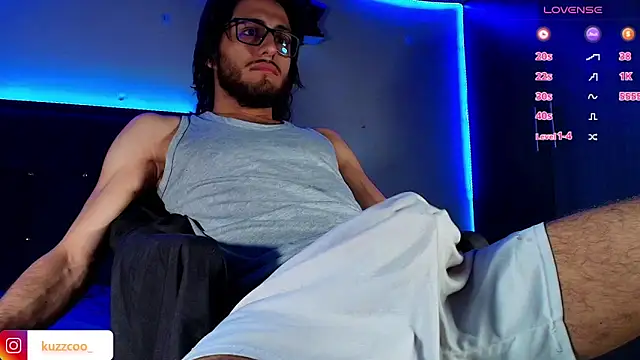 kuzzcoo online show from 12, 11, 2025