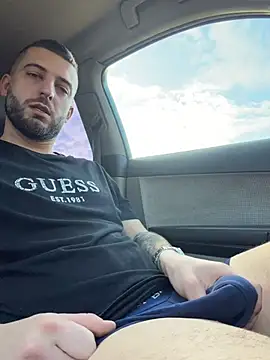 ElChapoGuzman95 online show from 7, 2, 2026