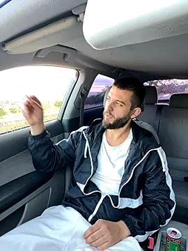 Snapshot of ElChapoGuzman95 chatting on 14, 10, 2025 ElChapoGuzman95 online show from 14, 10, 2025