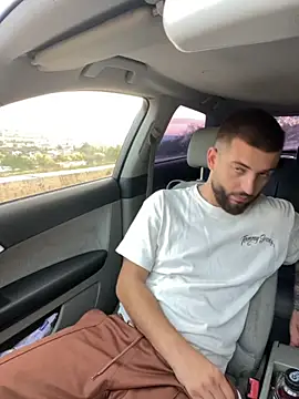 Snapshot of ElChapoGuzman95 chatting on 10, 10, 2025 ElChapoGuzman95 online show from 10, 10, 2025