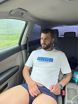 ElChapoGuzman95 online show from 8, 5, 2026