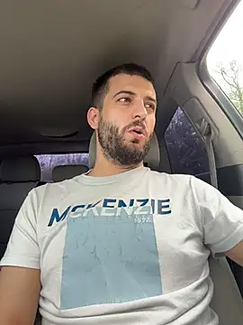 ElChapoGuzman95 online show from 17, 4, 2026