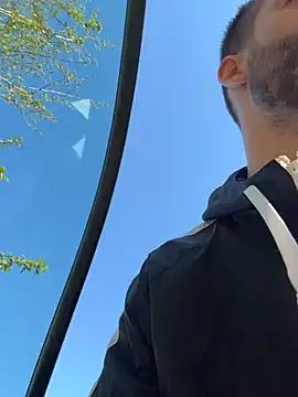 ElChapoGuzman95 online show from 18, 4, 2026