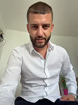ElChapoGuzman95 online show from 21, 7, 2026