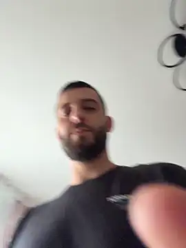 ElChapoGuzman95 online show from 16, 2, 2026