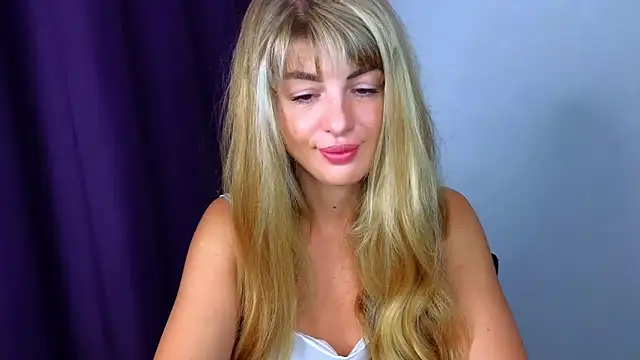 Snapshot of _comefeelme_ chatting on 29, 9, 2025 comefeelme online show from 29, 9, 2025