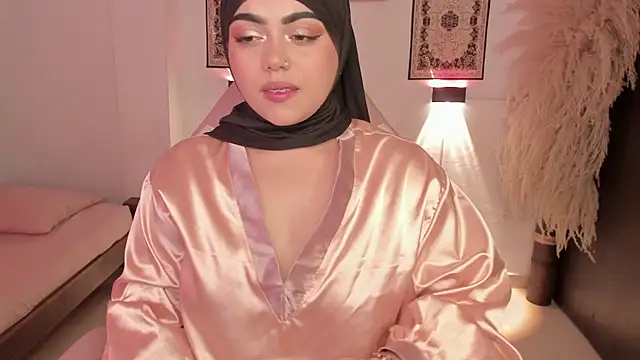 shayla 18 online show from 29, 4, 2026