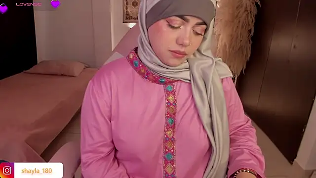 shayla 18 online show from 5, 3, 2026