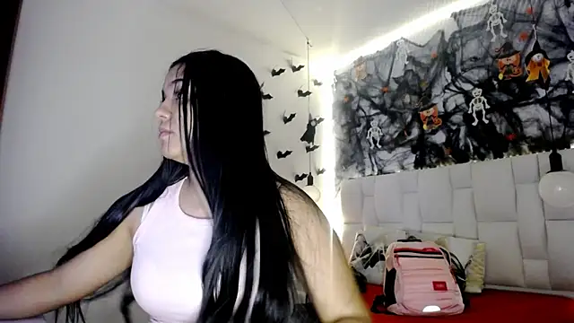 tiffany  pink online show from 22, 10, 2025