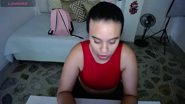 tiffany  pink online show from 27, 10, 2025