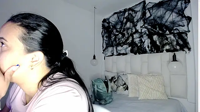 tiffany  pink online show from 12, 10, 2025