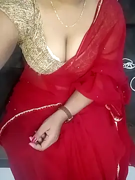 Snapshot of Mounika25 chatting on 21, 2, 2025 Mounika25 online show from 21, 2, 2025