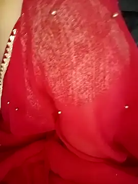 Snapshot of Mounika25 chatting on 8, 3, 2025 Mounika25 online show from 8, 3, 2025