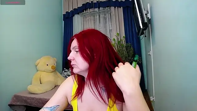 Snapshot of NikaLee chatting on 18, 1, 2025 NikaLee online show from 18, 1, 2025