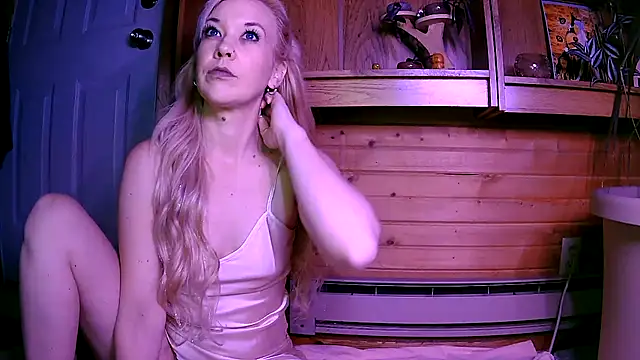 lyra rose online show from 16, 3, 2025