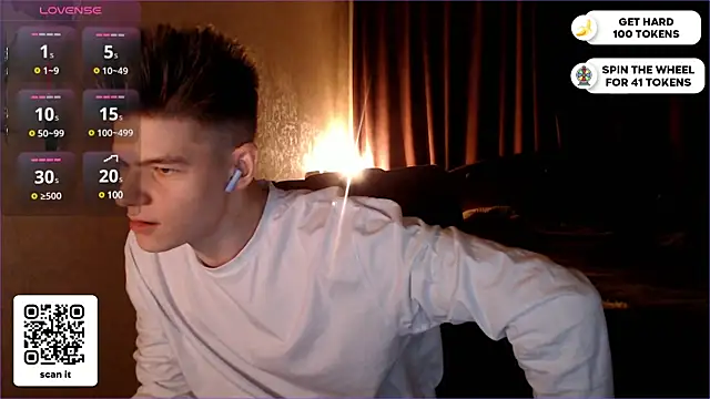 Snapshot of dantebigboi300 chatting on 19, 2, 2025 dantebigboi300 online show from 19, 2, 2025