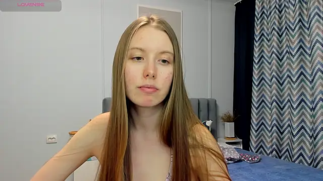 Snapshot of Peggy_Beauty chatting on 10, 1, 2025 Peggy Beauty online show from 10, 1, 2025