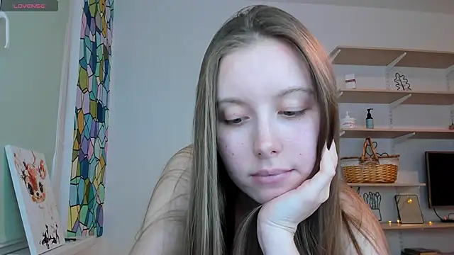 Snapshot of Peggy_Beauty chatting on 18, 10, 2025 Peggy Beauty online show from 18, 10, 2025