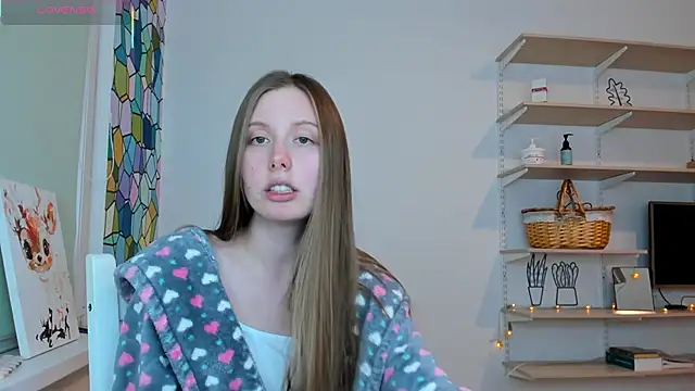 Snapshot of Peggy_Beauty chatting on 28, 9, 2025 Peggy Beauty online show from 28, 9, 2025