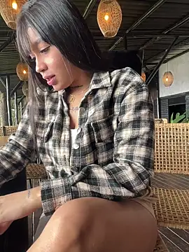 HannahW  online show from 19, 2, 2026