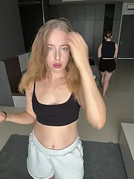 Nura n Sarah online show from 11, 2, 2026