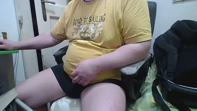 Snapshot of tipko123 chatting on 26, 2, 2025 tipko123 online show from 26, 2, 2025