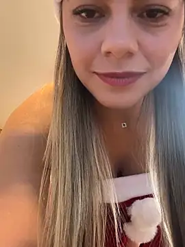 alicee16 online show from 5, 12, 2025