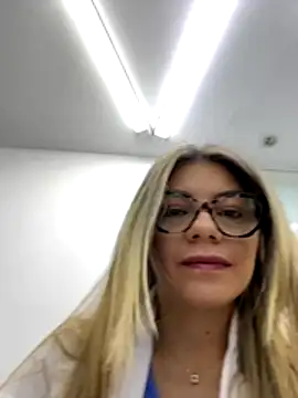 alicee16 online show from 2, 11, 2025