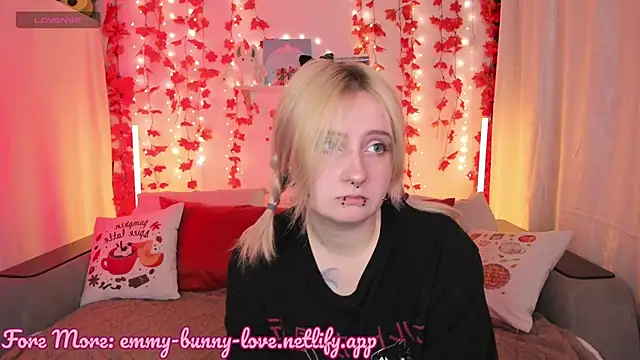 EmmyBunny online show from 19, 9, 2025